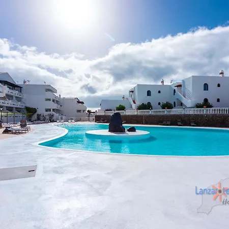Ocean Pearl Apartment
