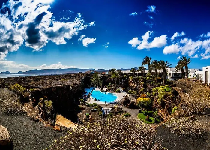 Ocean Pearl Apartment *